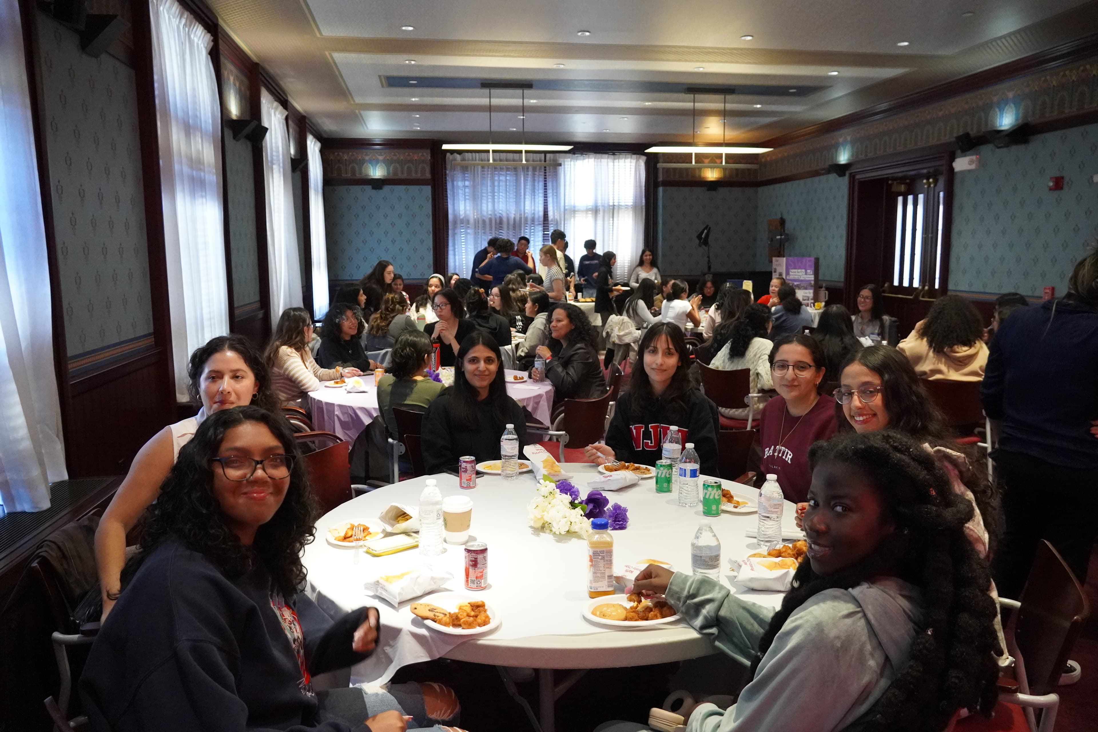 Members attending the SHPEtina conference